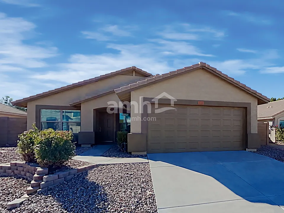 3025 W Horsham Dr