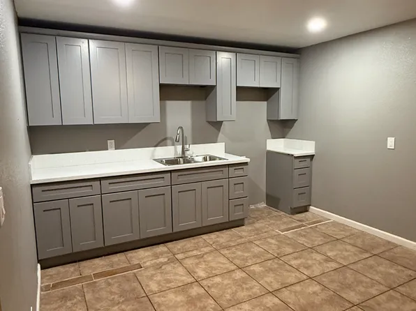 6610 Loma Vista Ave, Bell Gardens, CA 90201