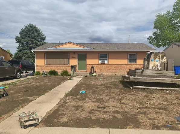 2122 Hollywood Dr, Pueblo, CO 81005