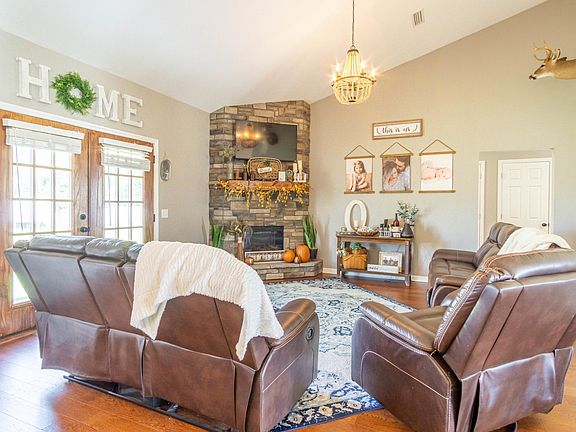 5th image of 2520 Wheelus Cir