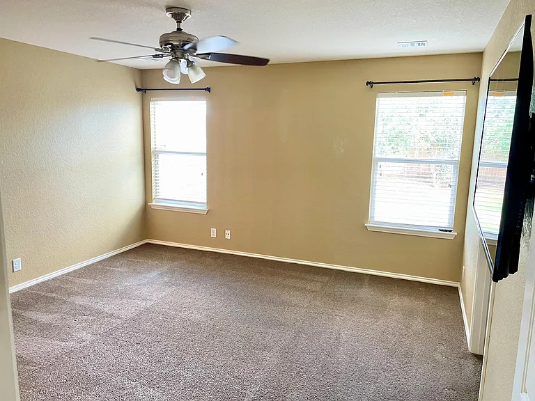 2878 Oakdell Trl — Photo 12