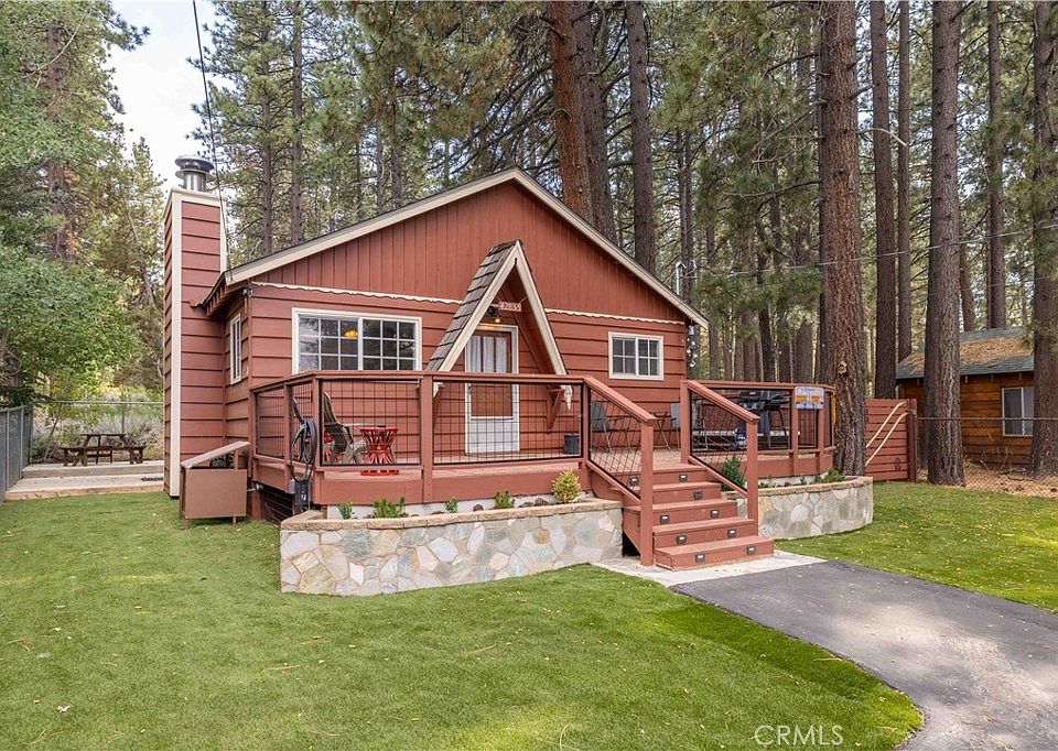 1st image of 42855 Willow Ave