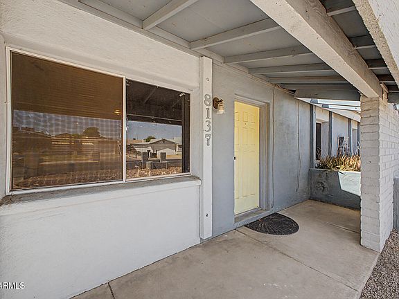 2nd image of 8137 W MONTECITO Avenue