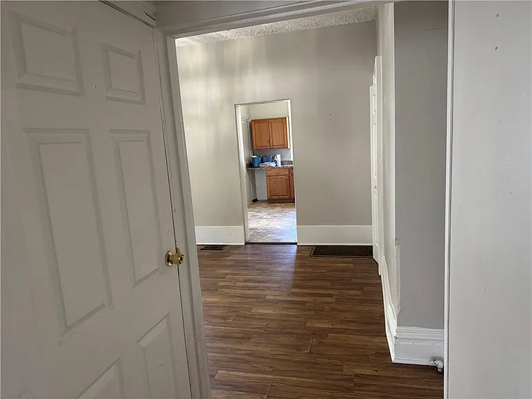 1732 Middle St — Photo 5