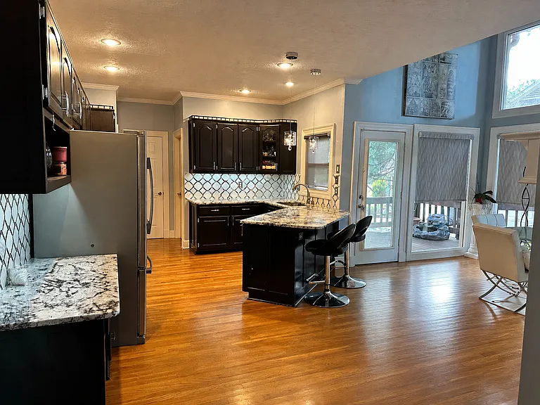 753 Lancelot Ln — Photo 11