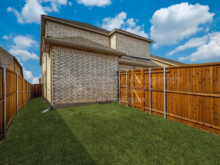 1448 Sun Garden Way — Photo 16