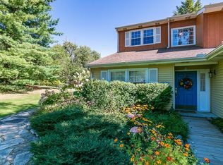 11310 Butternut Rd, Chardon, OH 44024