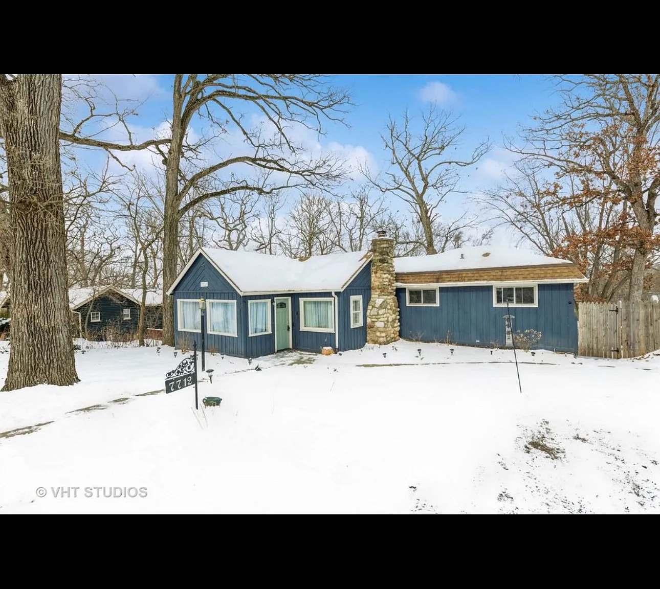 Cedar Rd, Wonder Lake — Photo 1