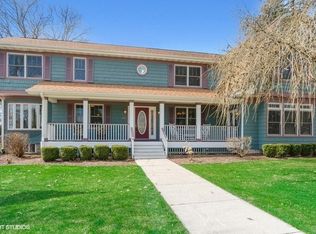 305 N Elm St, Waterman, IL 60556