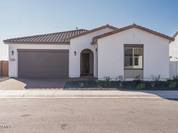 1961 E Empeltre Road, San Tan Valley, AZ 85140