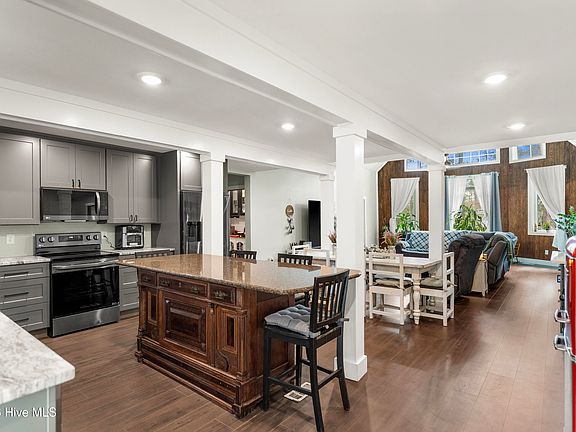 3rd image of 259 Heathers Folly Road