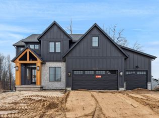 1777 Kingsland Dr SW, Byron Center, MI 49315