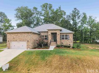 190 Deep Clay Cir, Angier, NC 27501