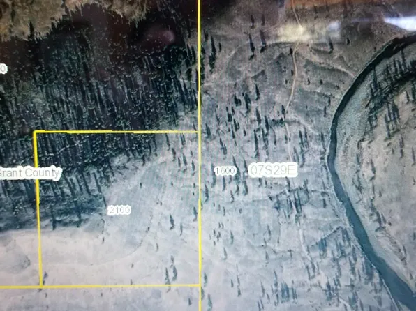 N Fork Rd #40-21, John Day, OR 97845