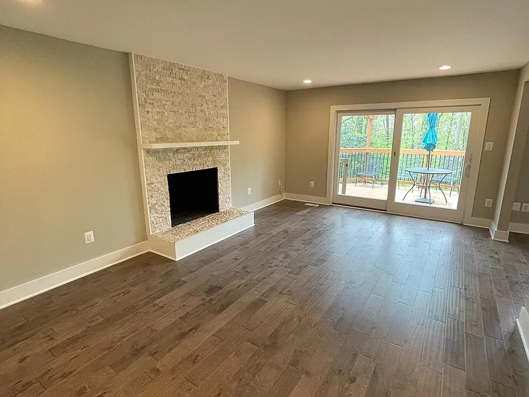 3428 Reedy Dr — Photo 12
