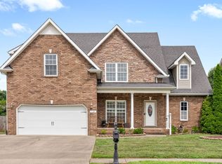 1137 Chinook Cir, Clarksville, TN 37042