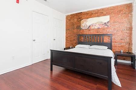 3rd image of 608 E Passyunk Ave Floor 2