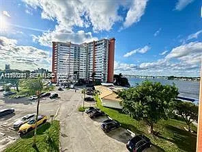 1351 NE Miami Gardens Dr #403E