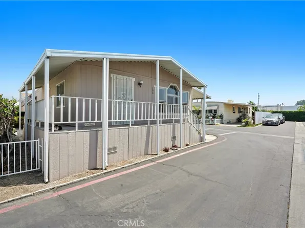 20652 Lassen St Space 106, Chatsworth, CA 91311