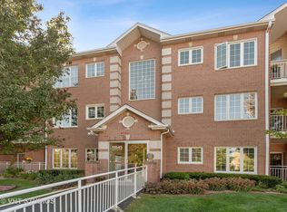 11545 Settlers Pond Way 1A, Orland Park, IL 60467