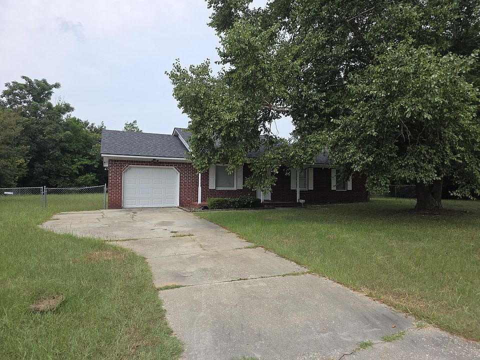 1st image of 110 Annie Ct