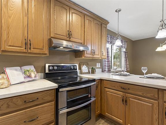 Corian counters and double oven stove
