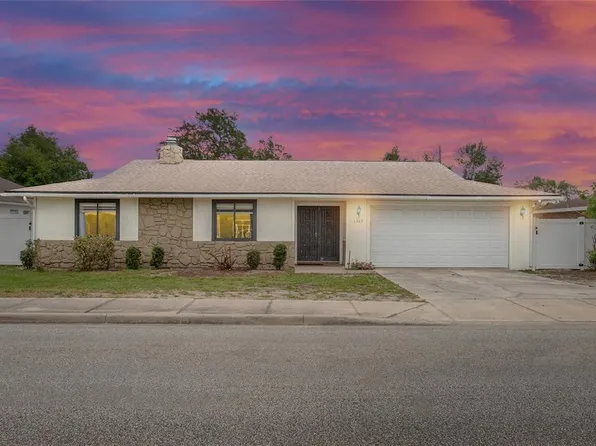 1369 Saxon Blvd, Deltona, FL 32725