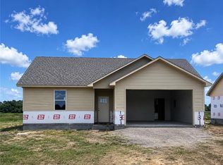 131 Countryside Way, Pocola, OK 74902