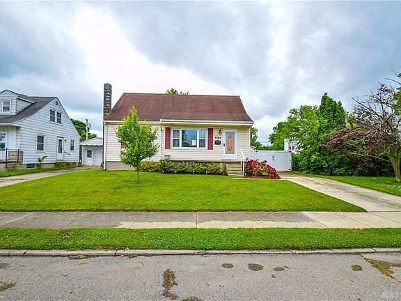 2nd image of 552 Linwood Dr