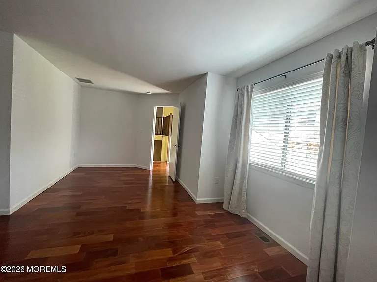 19 Clavendon Ct — Photo 10