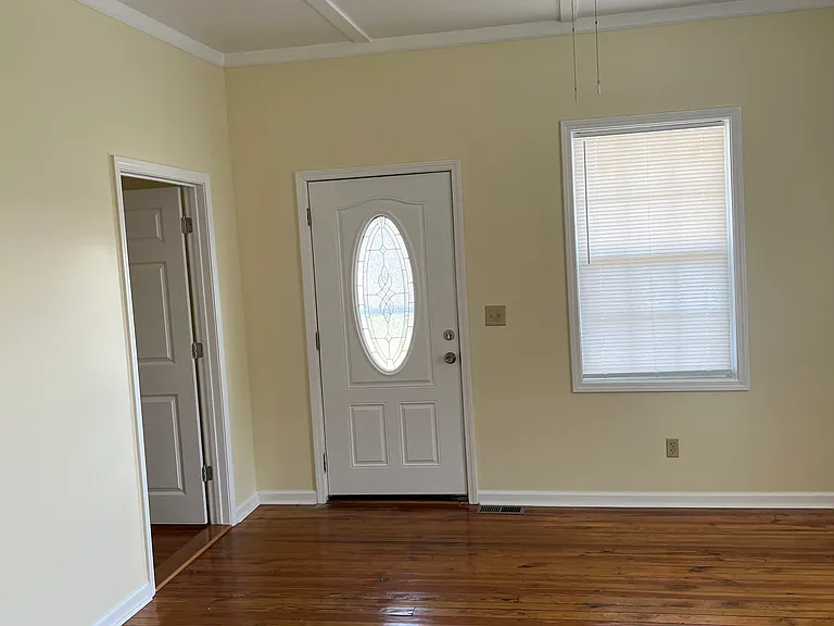 424 River St — Photo 3