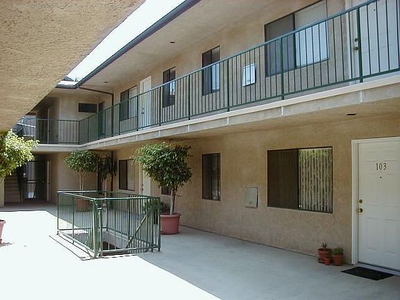 5th image of 436 E Magnolia Blvd APT 205