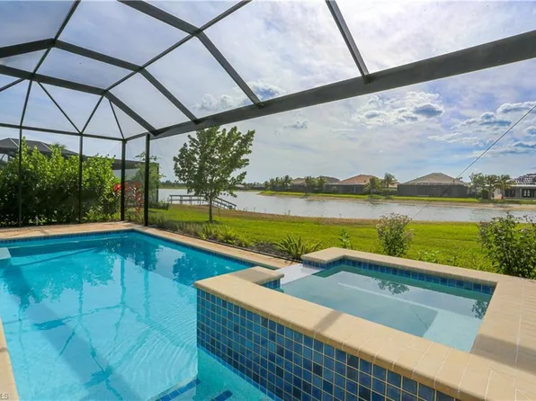 14656 Kelson Cir, Naples, FL 34114