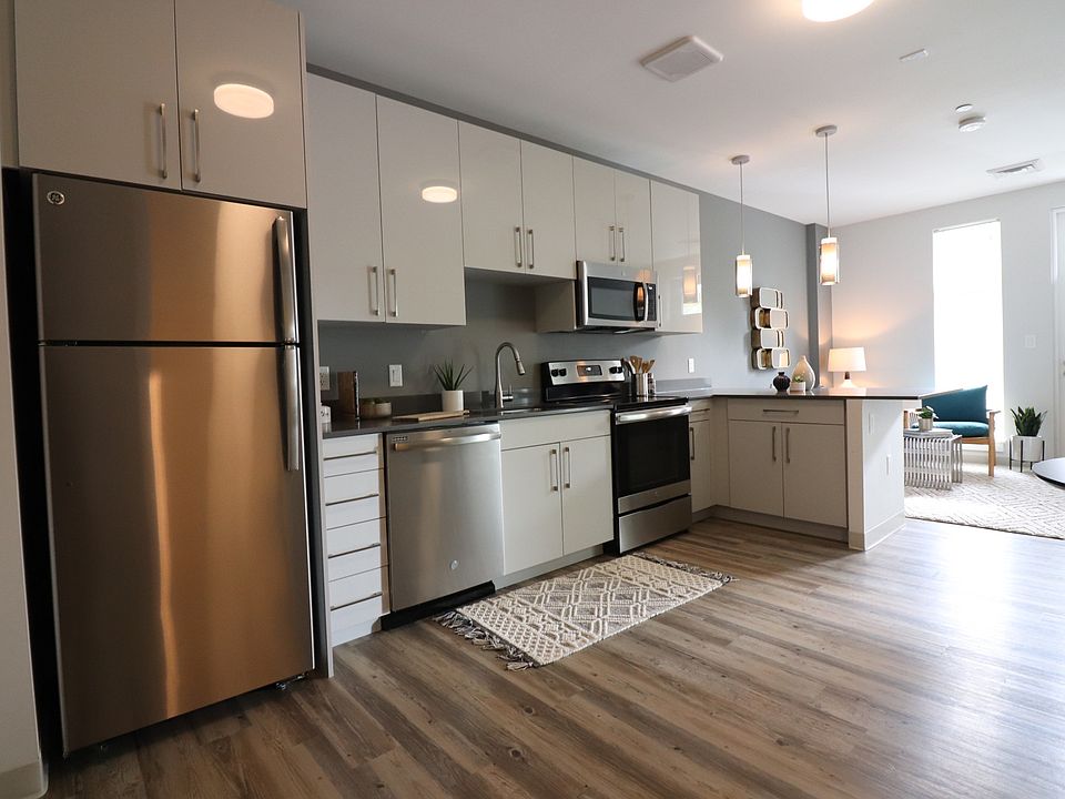 1st image of 161 Washington St #1119