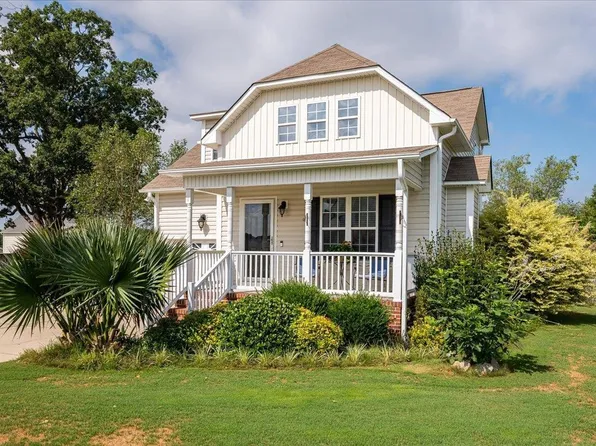 42 Magnolia Vine Ln, Smithfield, NC 27577