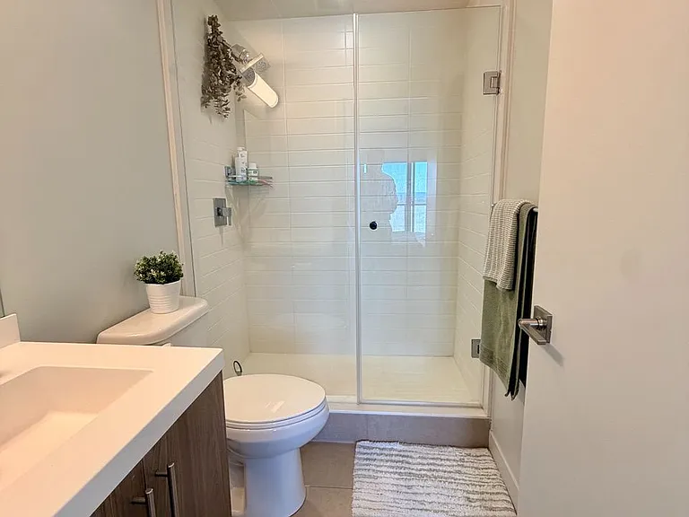 2081 Fairview St #1706 — Photo 10