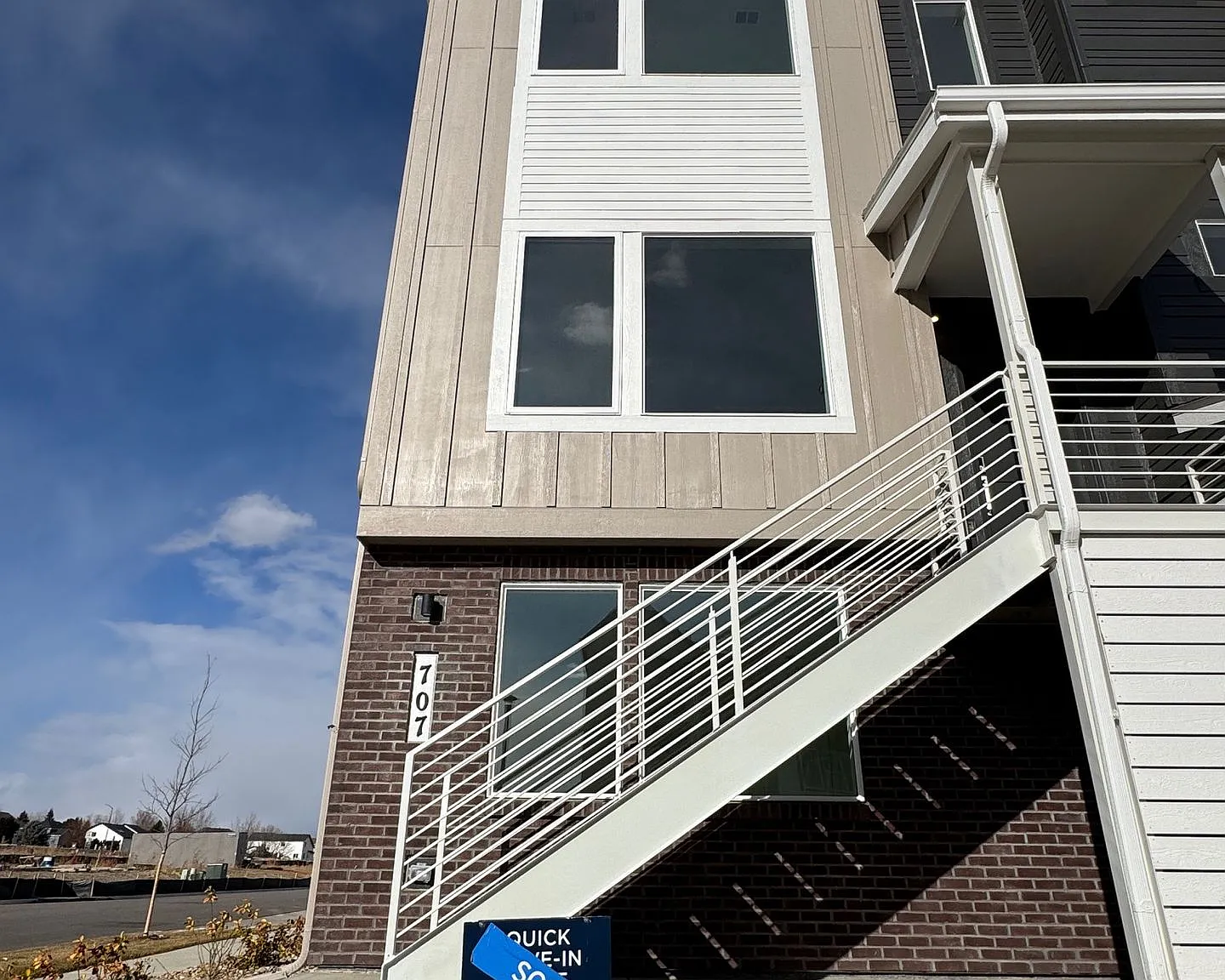 707 Saddle Drive — Photo 1