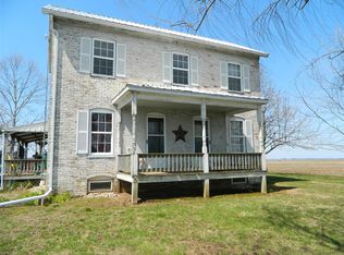 15243 North Rd, Butler, IL 62015