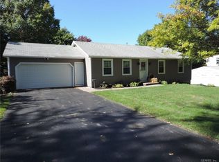 427 Fellows Rd, Fairport, NY 14450