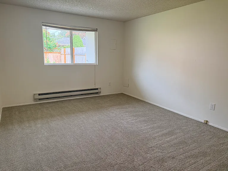 17820 Smokey Point Blvd #3 — Photo 13