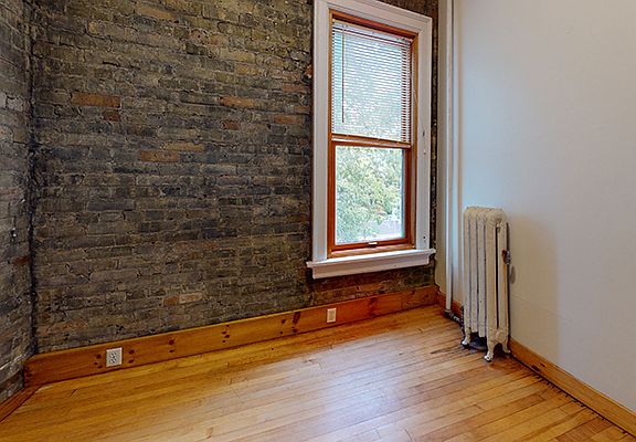 5th image of 1234 E Brady St #3