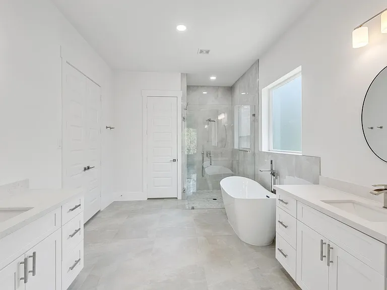 114 Bentwood Dr — Photo 12
