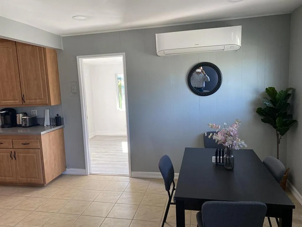 5105 Bellvale Ave — Photo 4