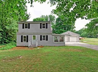 202 Turner Rd, Troy, NY 12182