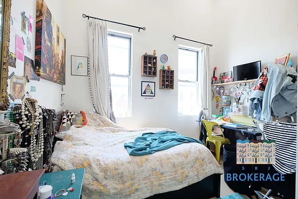 Rented by SBJ Brokerage, LLC | media 6