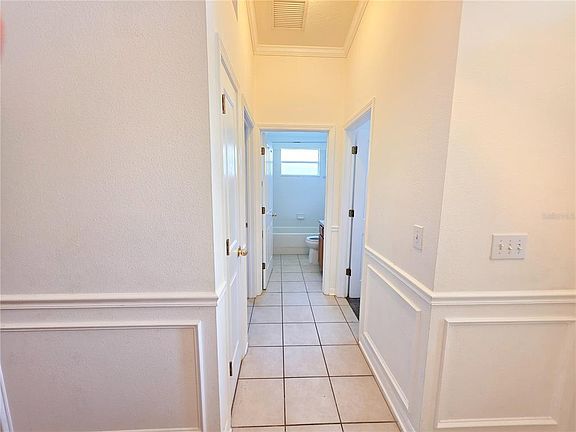 4th image of 3549 BEAUMONT LOOP