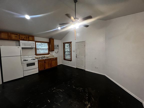 3rd image of 41340 Fm 3159 APT 304