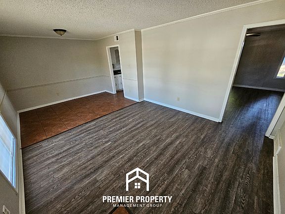 2nd image of 3626 Firethorne Dr
