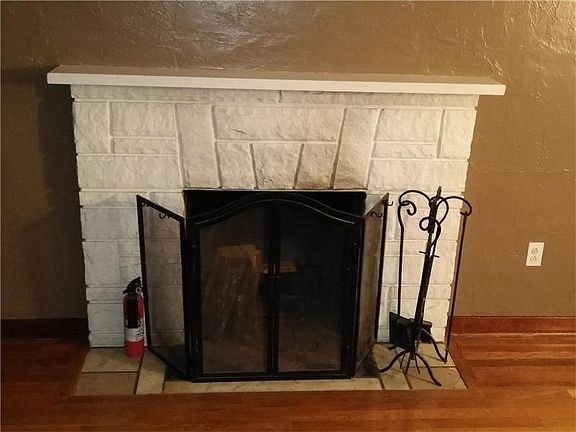 4th image of 736 Gaywood Dr