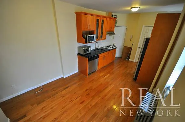 Rented by REAL New York | media 27